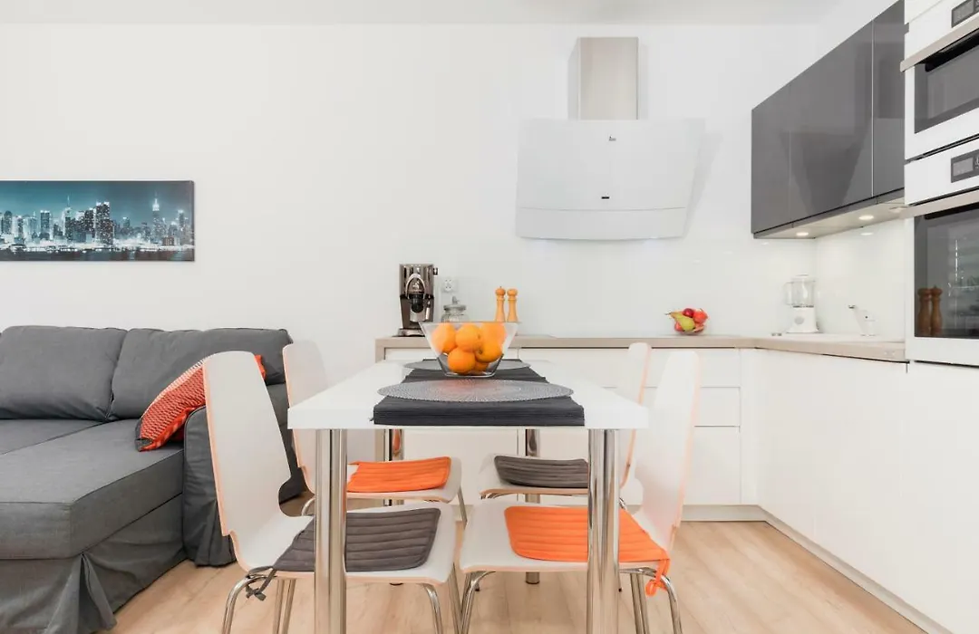 Grace Apartment II-1